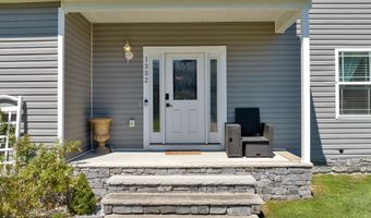 1352 Anchor Ave, Beachwood, NJ 08722