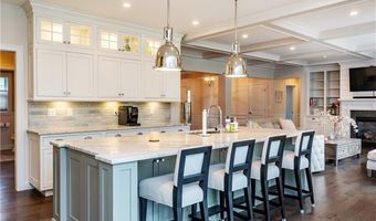 201 Rodman Ln, North Kingstown, RI 02852