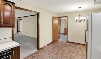 8537 Ridge Hill Dr, Indianapolis, IN 46217