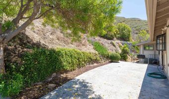3020 RED MOUNTAIN Hts, Fallbrook, CA 92028
