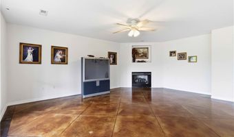 136 Riverview Dr, Anderson, MO 64831