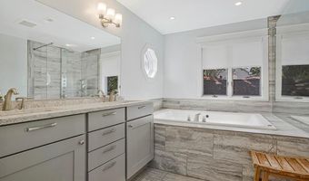 125 ISLAND VIEW Dr, Annapolis, MD 21401