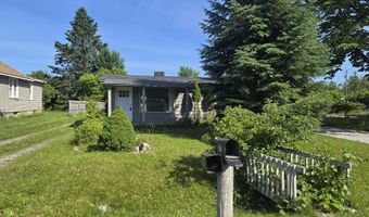 520 Michigan Ave, Alpena, MI 49707