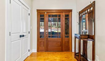 339 Beaverdam Rd, Asheville, NC 28804