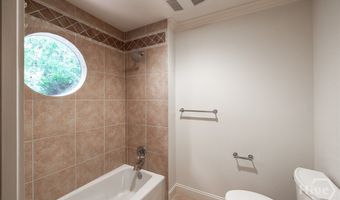 38 River Shoals Dr, Athens, GA 30606