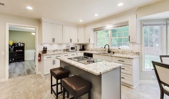 2006 N ALLEVA Ct, Accokeek, MD 20607