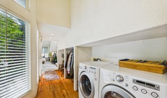 448 Tanglewood Rd, Arcata, CA 95521