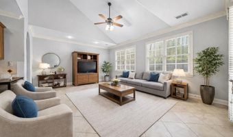 11979 HENNING OAKS Ln, Arlington, TN 38002
