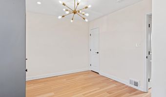 1639 LANG Pl NE, Washington, DC 20002