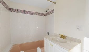 98 Homewood Ave, North Providence, RI 02911