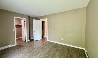 2 A Jeanette St 7, Danbury, CT 06811