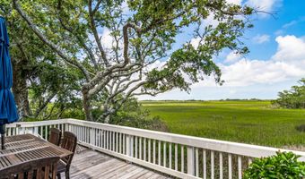 123 N Bald Head Wynd #9, Bald Head Island, NC 28461