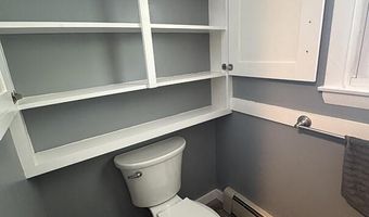 105 Windsor Ave, Augusta, ME 04330