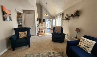 87 Lakeside Dr, Albany, KY 42602