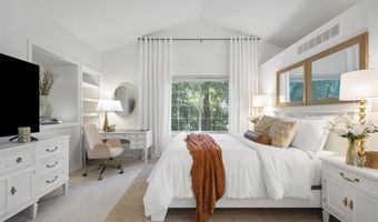 5841 Lafayette Ln, Ann Arbor, MI 48103