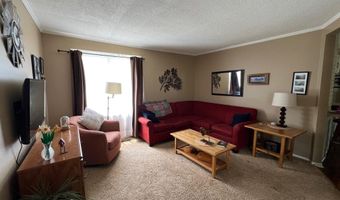 831 N River Ave, Alma, MI 48801