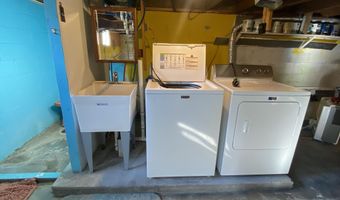 262 Clay St, Alderson, WV 24910