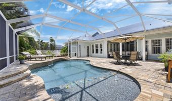 5226 BRIGHTON SHORE Dr, Apollo Beach, FL 33572