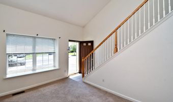 5631 STONECROFT Ln, Allentown, PA 18106