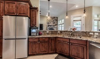 704 ANASAZI Dr, Aztec, NM 87410