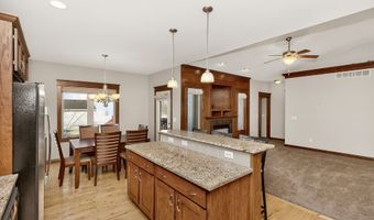 1716 2nd Ave SW, Altoona, IA 50009