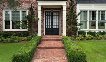 3010 Gadsden St, Alpharetta, GA 30022