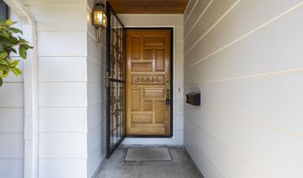 19565 SW Southview Pl, Aloha, OR 97078