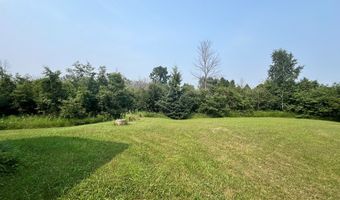 6730 E County Line Rd, Algoma, WI 54201