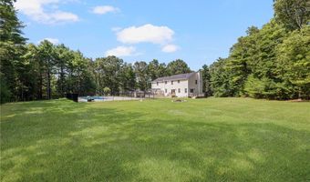 35 Provident Pl, Coventry, RI 02816