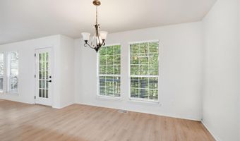 1313 River Oaks Dr, Benton, AR 72019