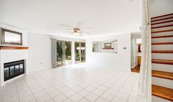 522 Tumbling Hawk 522, Acton, MA 01718