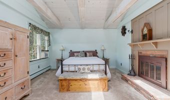 79 Buckboard Ln, Bristol, CT 06010