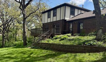 2822 Country Club Dr, Atlantic, IA 50022