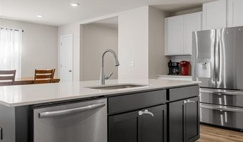 1410 Penrith Ct, Boiling Springs, SC 29316