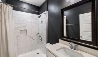 12506 Whitcomb Cir, Athens, AL 35613