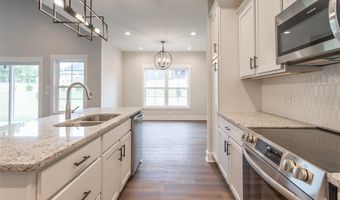 6328 Autumn Breeze Ct, Alvaton, KY 42122