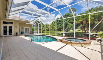 594 N Country Club Dr, Atlantis, FL 33462