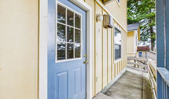 377 Evergreen Ave, Arcata, CA 95518