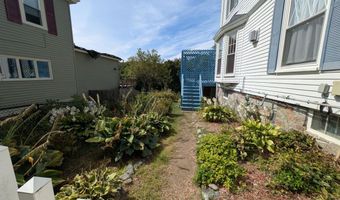 134 Kenduskeag Ave, Bangor, ME 04401