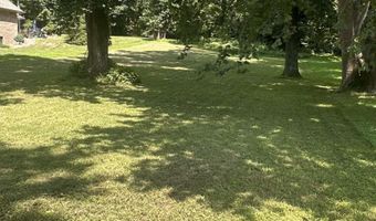 207 River Dr 8, Bloomfield, IN 47424