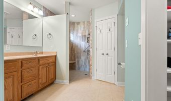 1815 Bent Tree Ct, Auburn, IN 46706