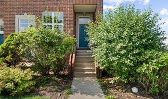 1876 Lindsay Ln, Ann Arbor, MI 48104
