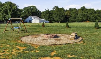 108 Willow Hill Ct, Auburn, KY 42206