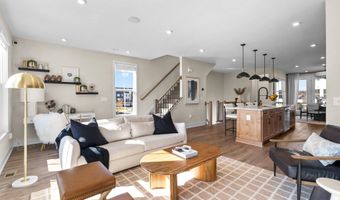 42129 SHINING STAR Sq, Ashburn, VA 20148