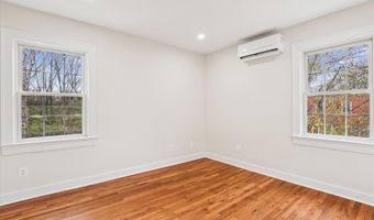 2600 16TH St S 696, Arlington, VA 22204