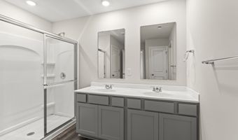 3647 Heritage Farm Ln, Amelia, OH 45102