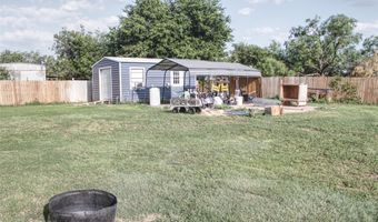 941 Central St, Albany, TX 76430