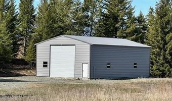 8 Splendor Mount Way, Bonners Ferry, ID 83805