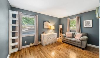 6 Juniper Rd, Alloway, NJ 07422