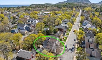 22 Ledgelawn Ave, Bar Harbor, ME 04609
